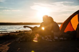 camping couple silhouette