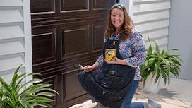 How to Gel Stain a Garage Door